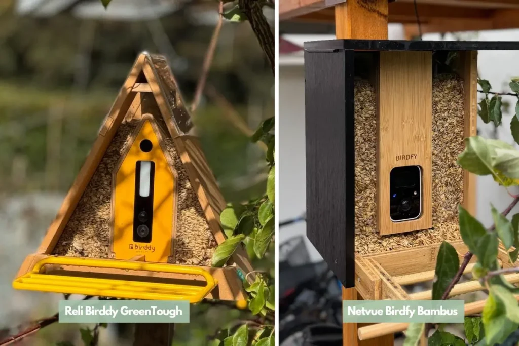 Zwei smarte Vogelfutterstationen mit Kamera